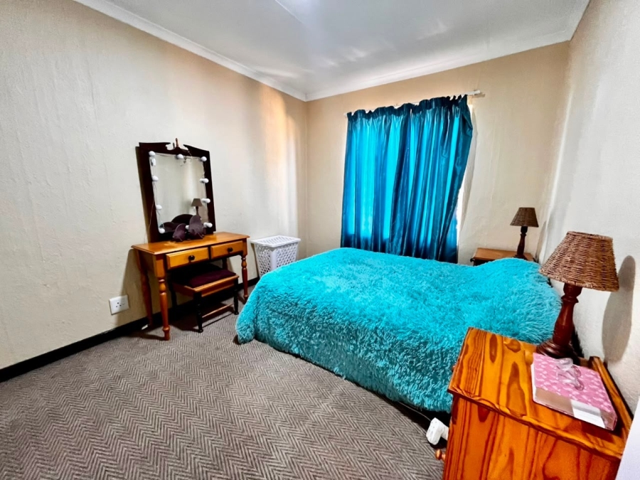2 Bedroom Property for Sale in Cashan North West